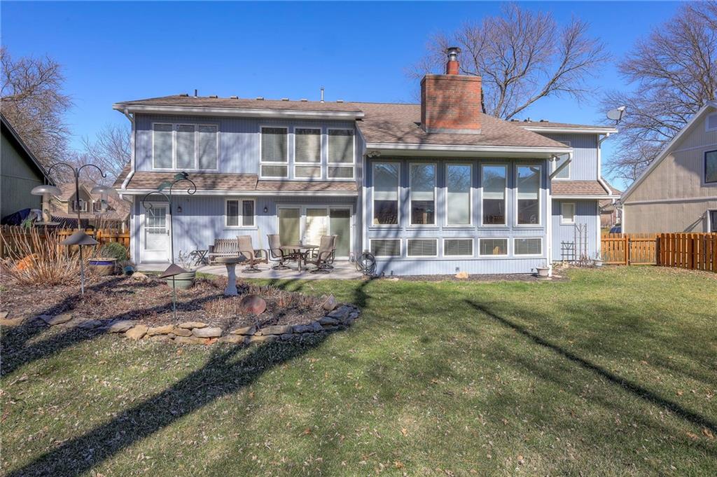 1941 E Frontier Lane