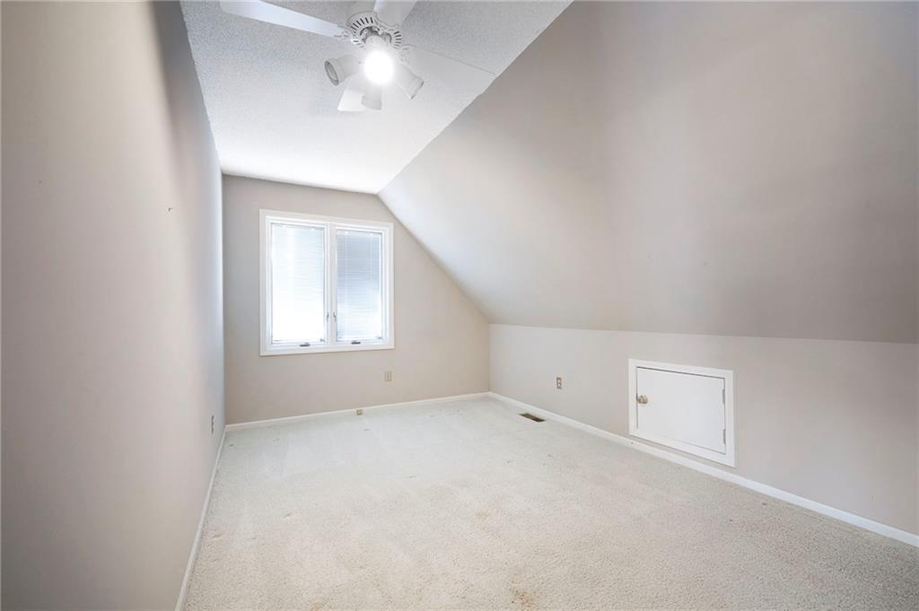 1941 E Frontier Lane