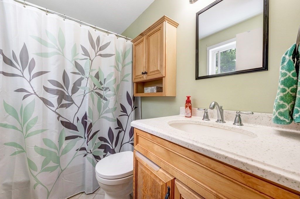 144 Pleasant St Unit: 2