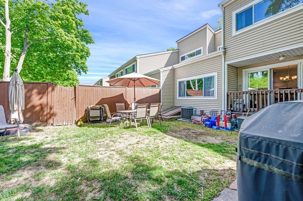 144 Pleasant St Unit: 2