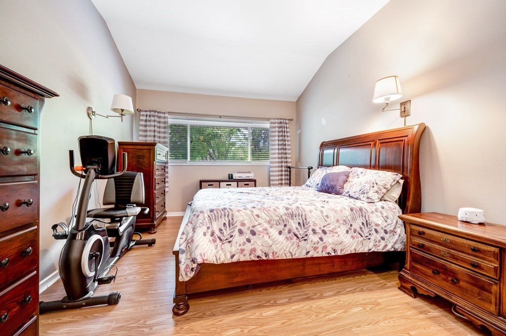144 Pleasant St Unit: 2