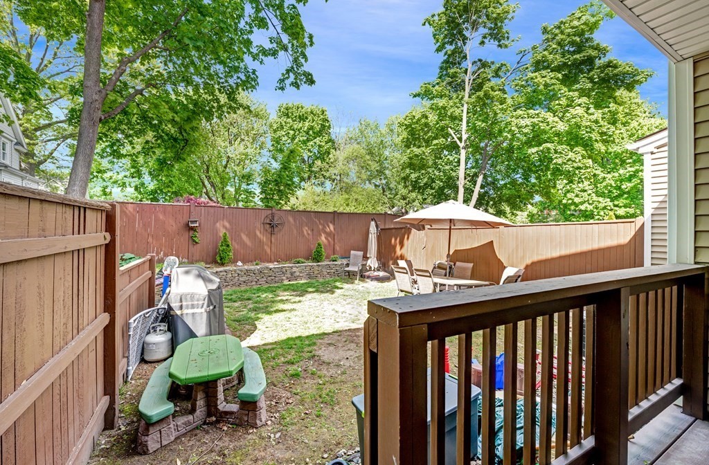 144 Pleasant St Unit: 2