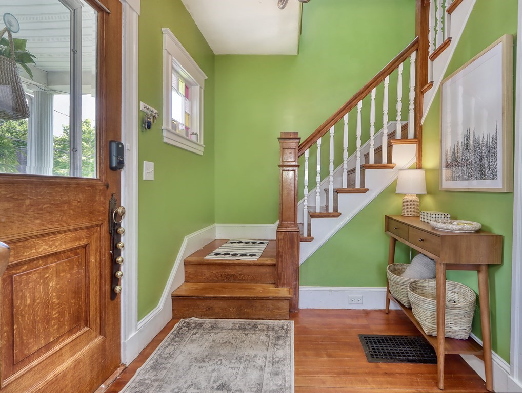 39 Loring St