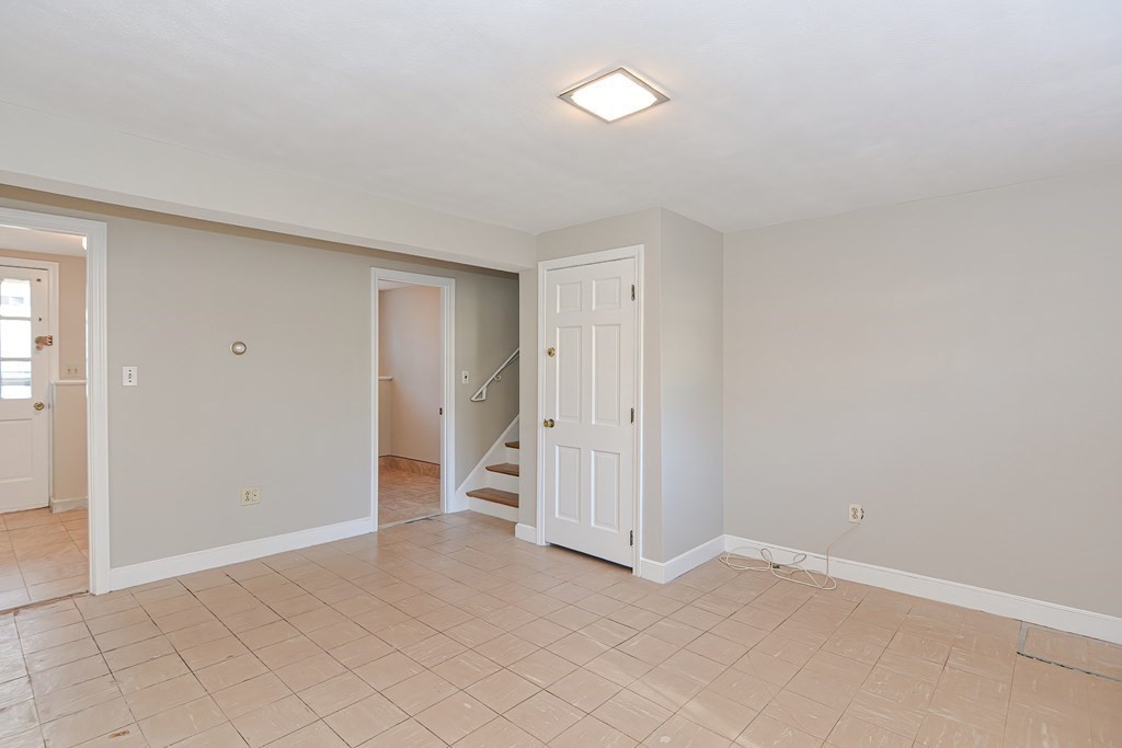 196 Alder Rd