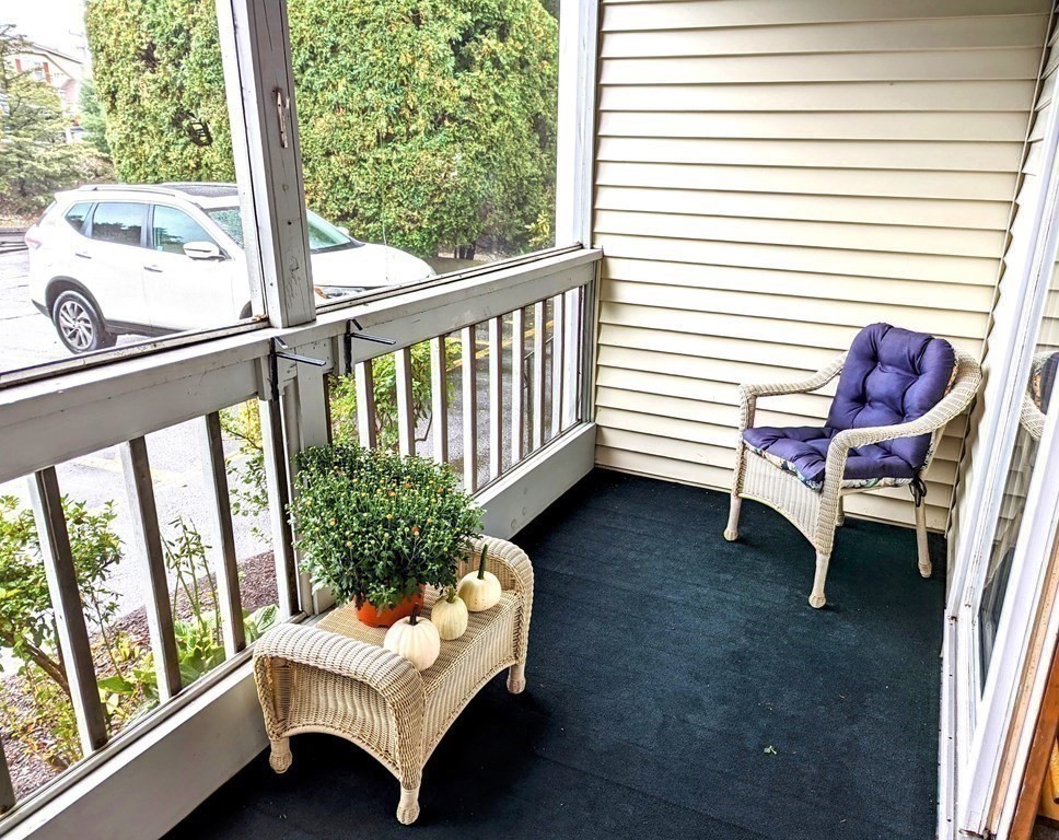 632 Main St Unit: 1