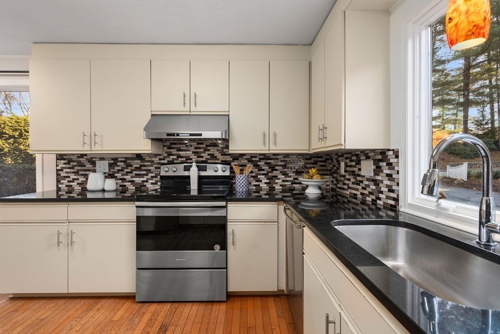 73 Spring St Unit: 7