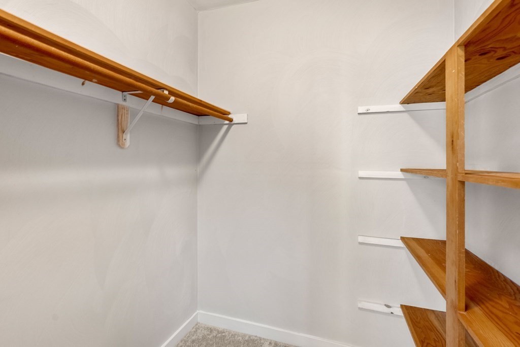 73 Spring St Unit: 7