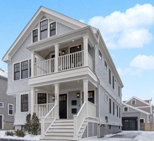 156 Pearl St Unit: 2