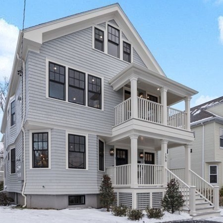 156 Pearl St Unit: 2