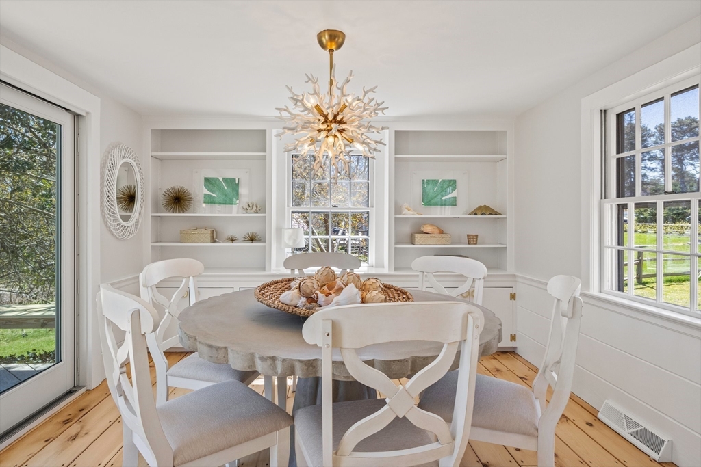 56 Meadow Brook