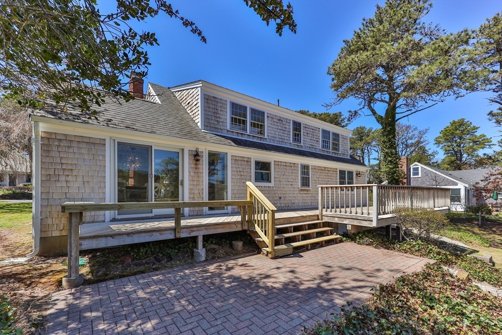 56 Meadow Brook
