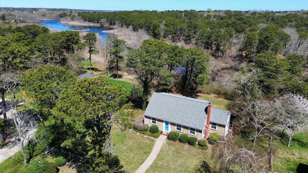 56 Meadow Brook