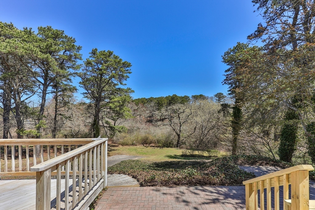 56 Meadow Brook