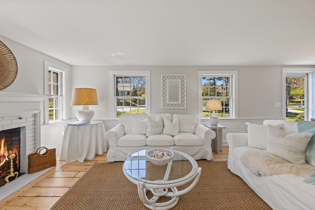 56 Meadow Brook