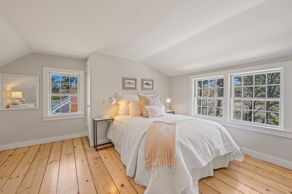 56 Meadow Brook