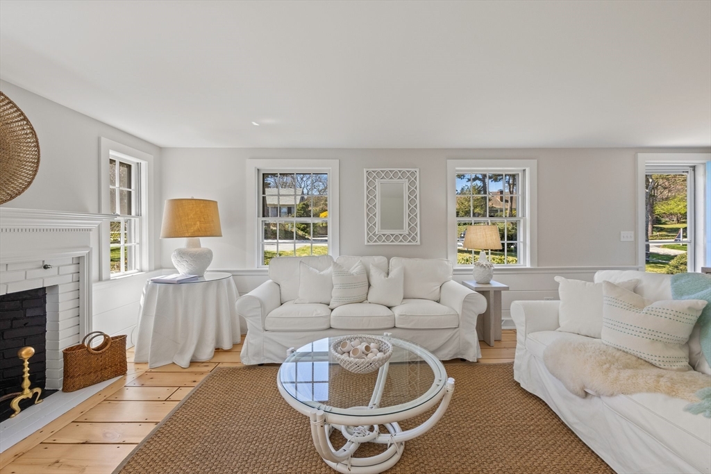 56 Meadow Brook