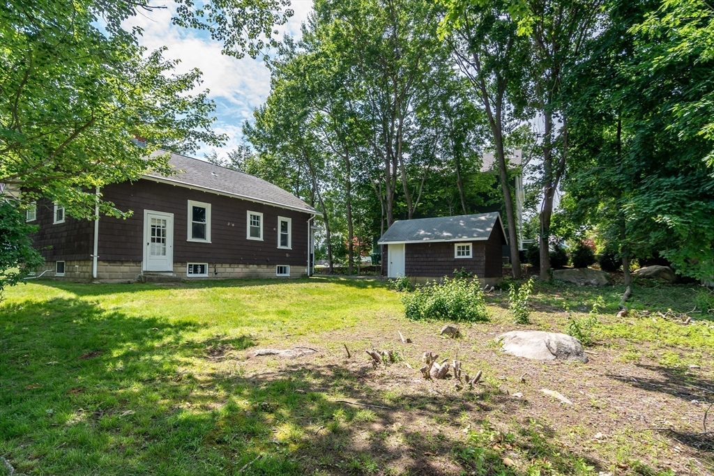 86 Bayley Street