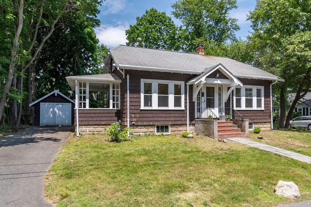 86 Bayley Street