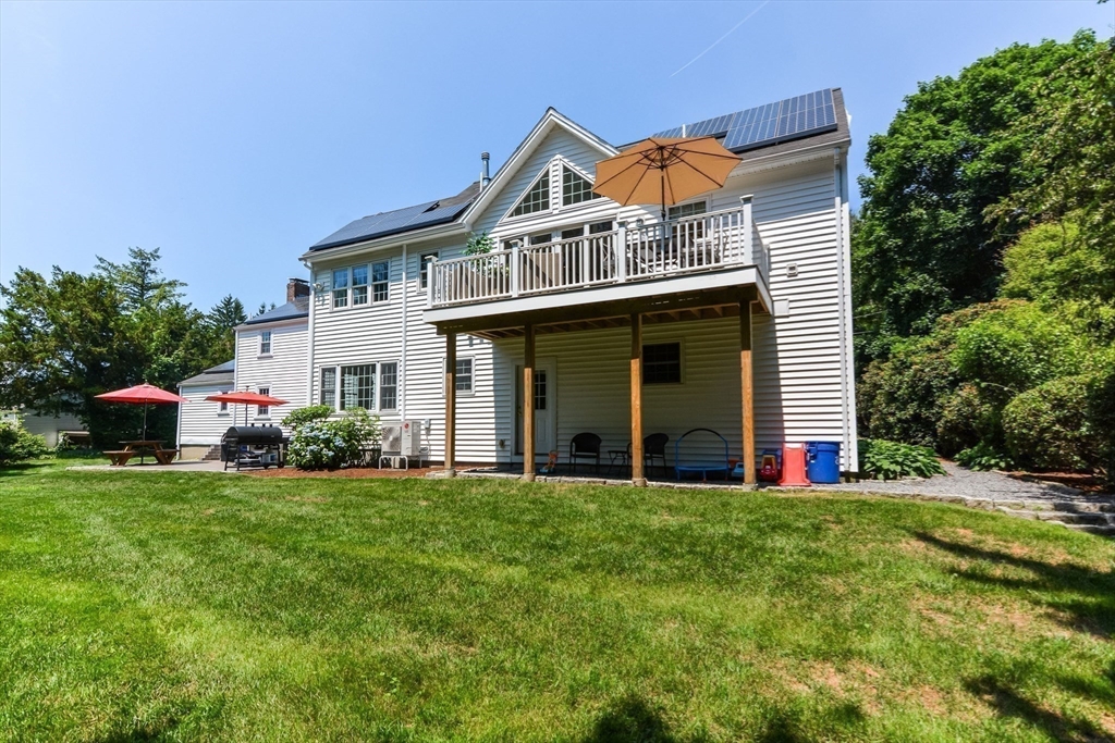 1364 High St