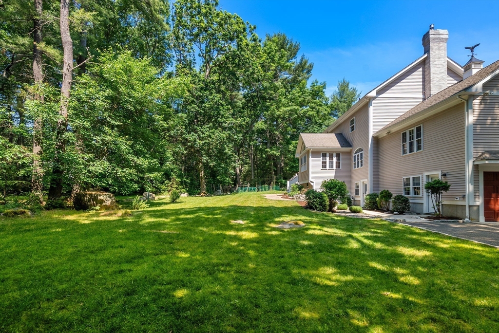23 Trailside Rd
