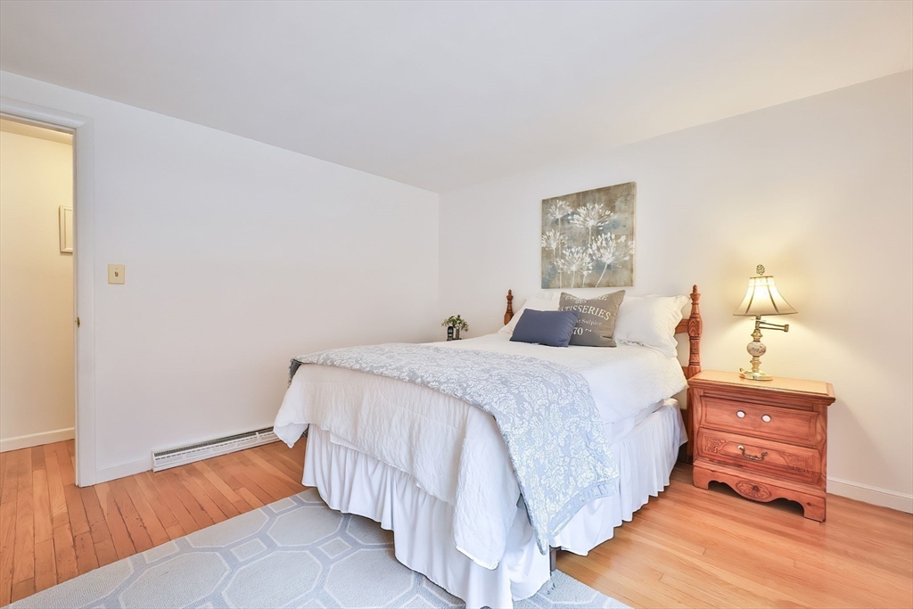 15 Appletree Ln
