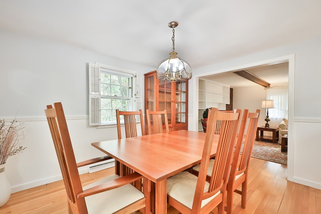 15 Appletree Ln