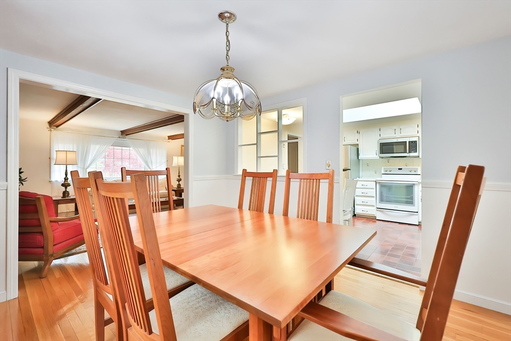 15 Appletree Ln