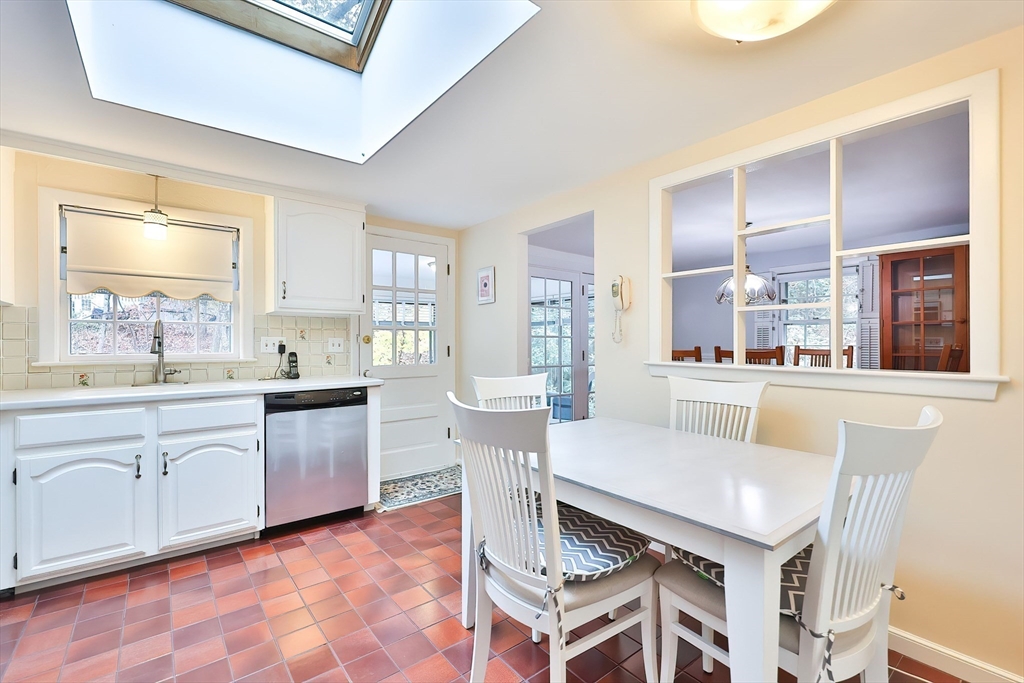 15 Appletree Ln