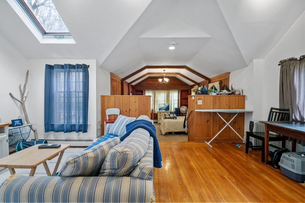 37 Summit Ave