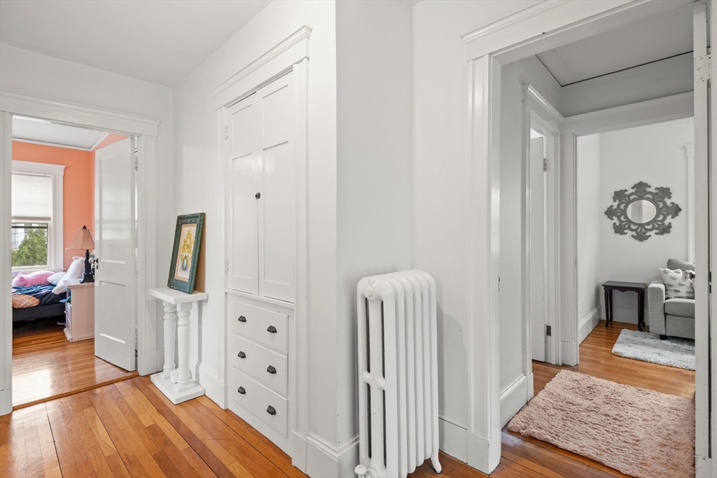 37 Summit Ave