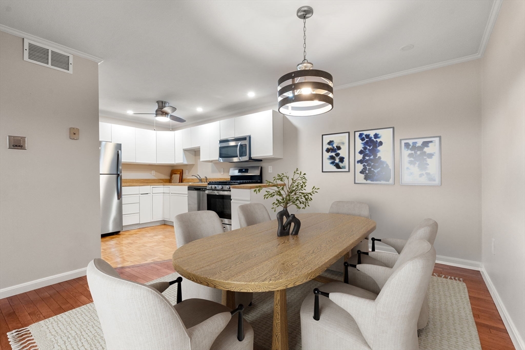 1216 Vfw Pkwy # 40