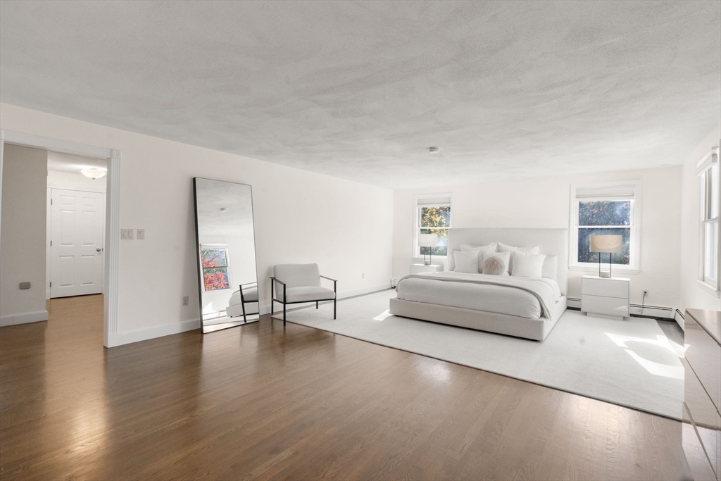 23 Bubbling Brook Rd