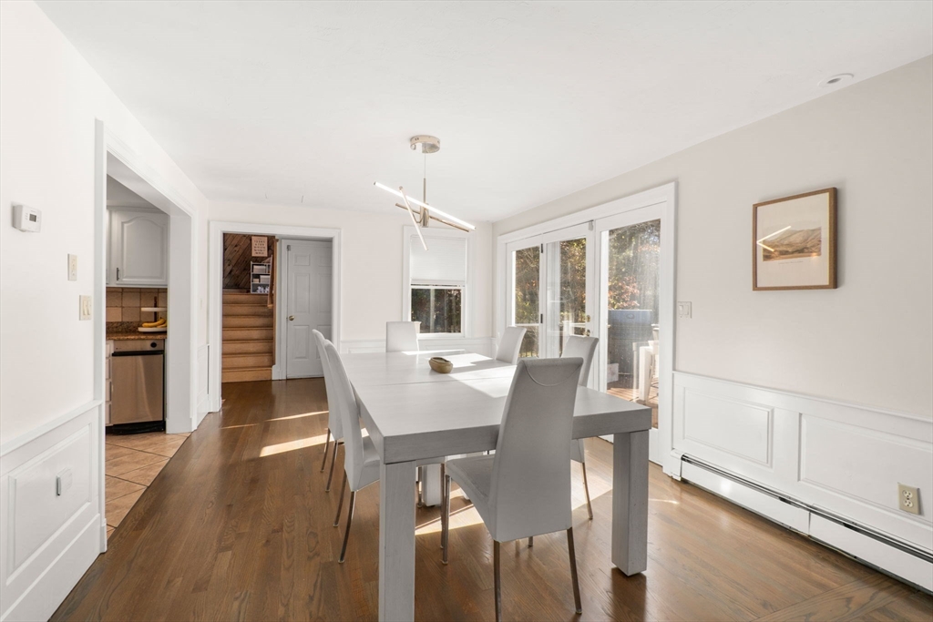 23 Bubbling Brook Rd