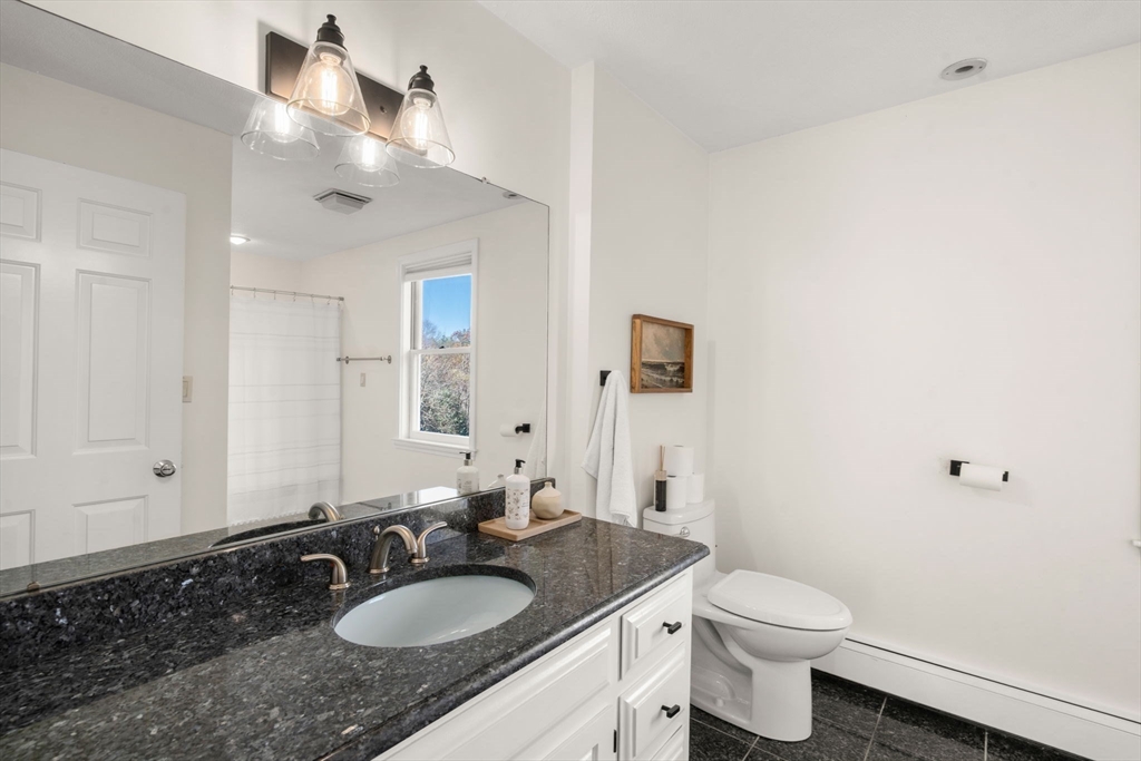 23 Bubbling Brook Rd