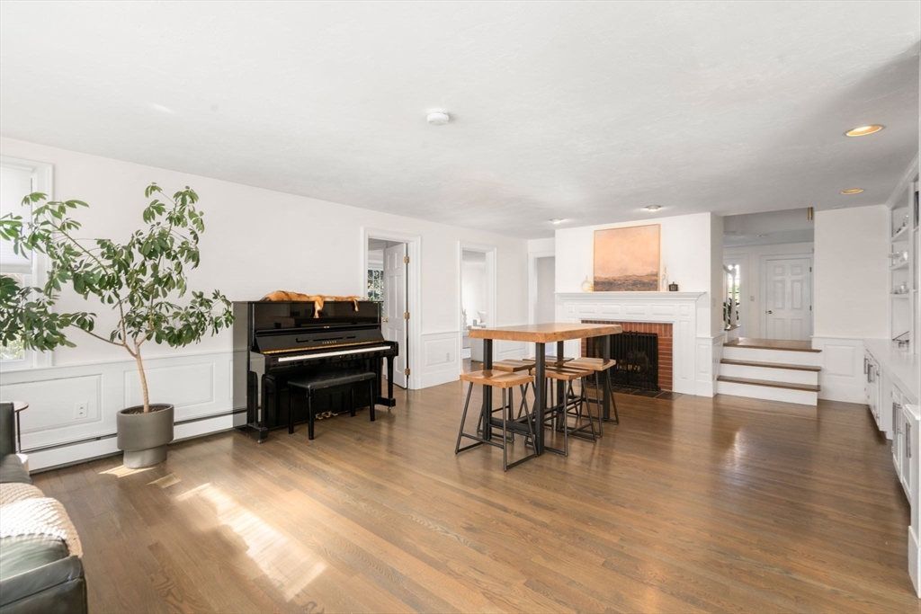 23 Bubbling Brook Rd