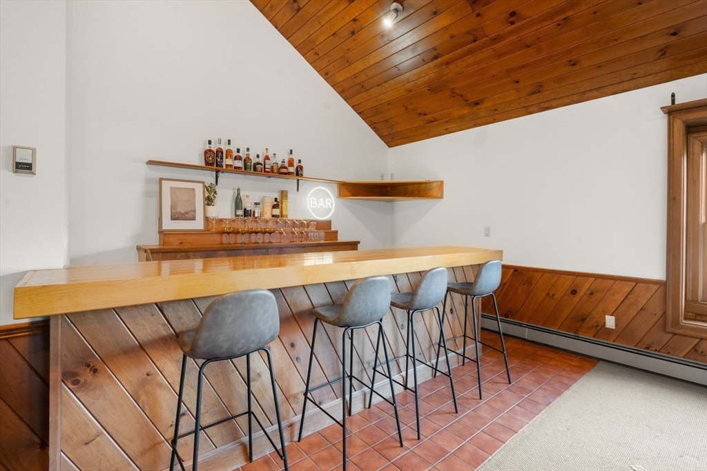 23 Bubbling Brook Rd