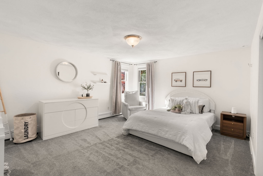 23 Bubbling Brook Rd