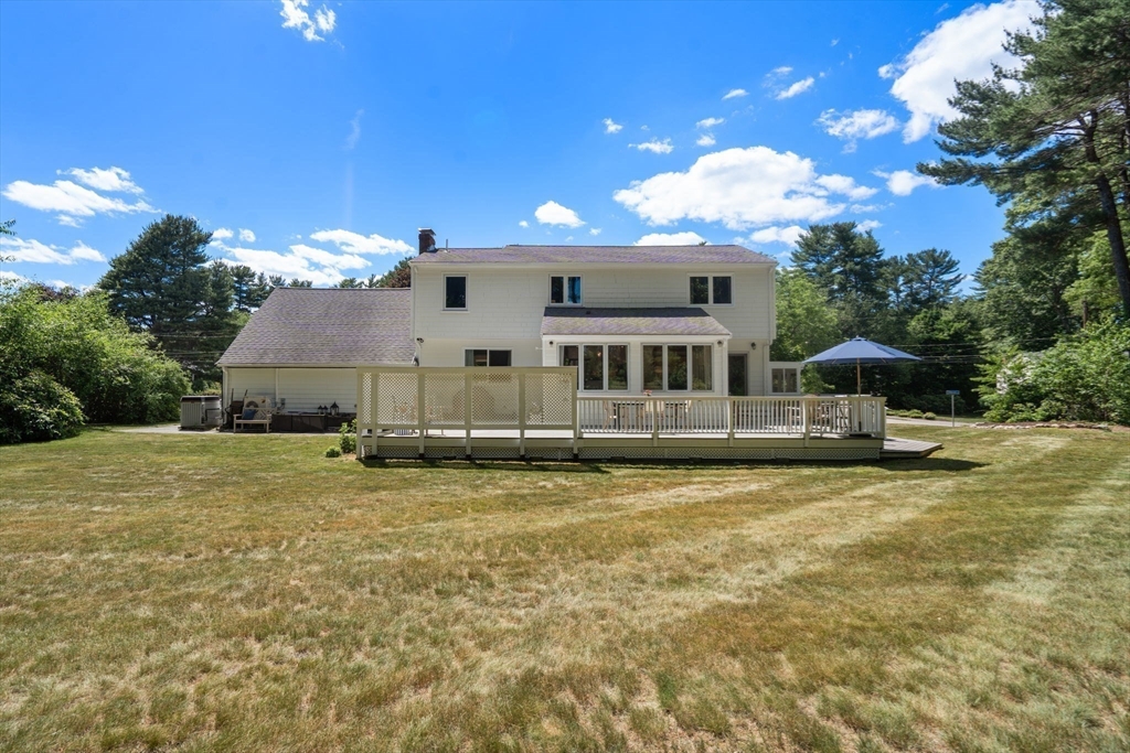 10 Steven Ln
