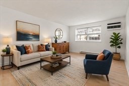 881 Main St # 5