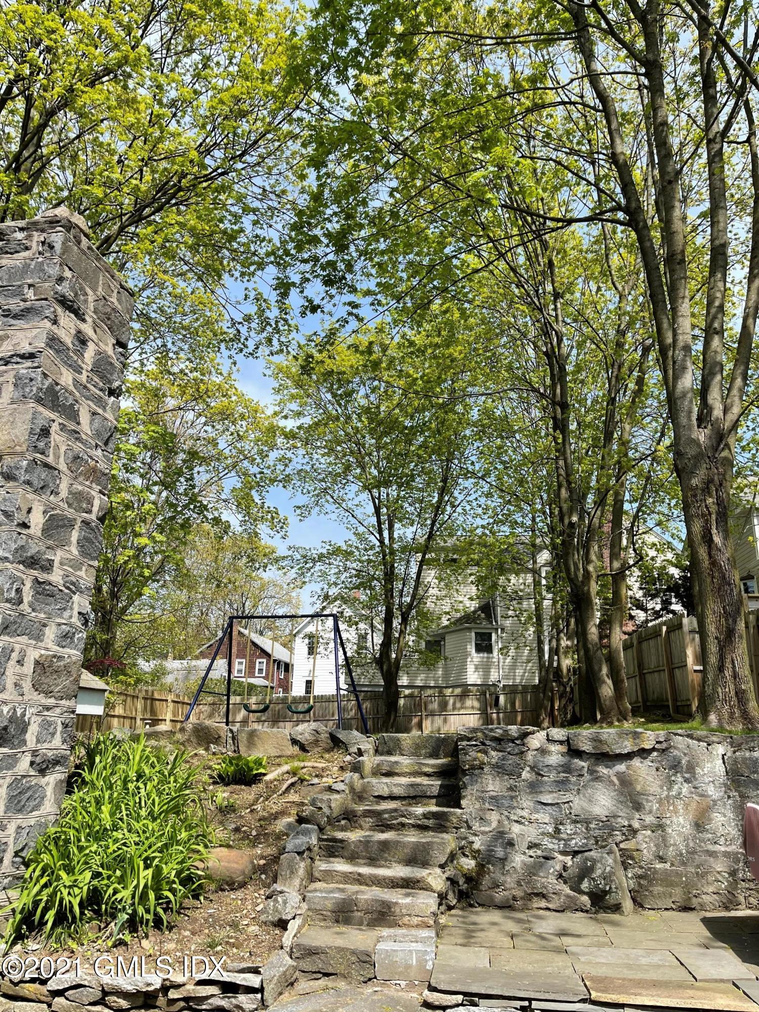 133 Lake Avenue