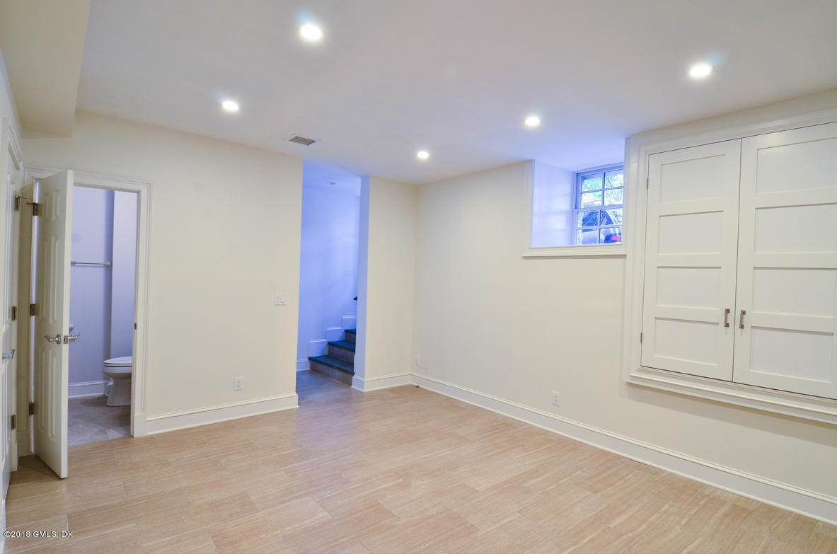 133 Lake Avenue