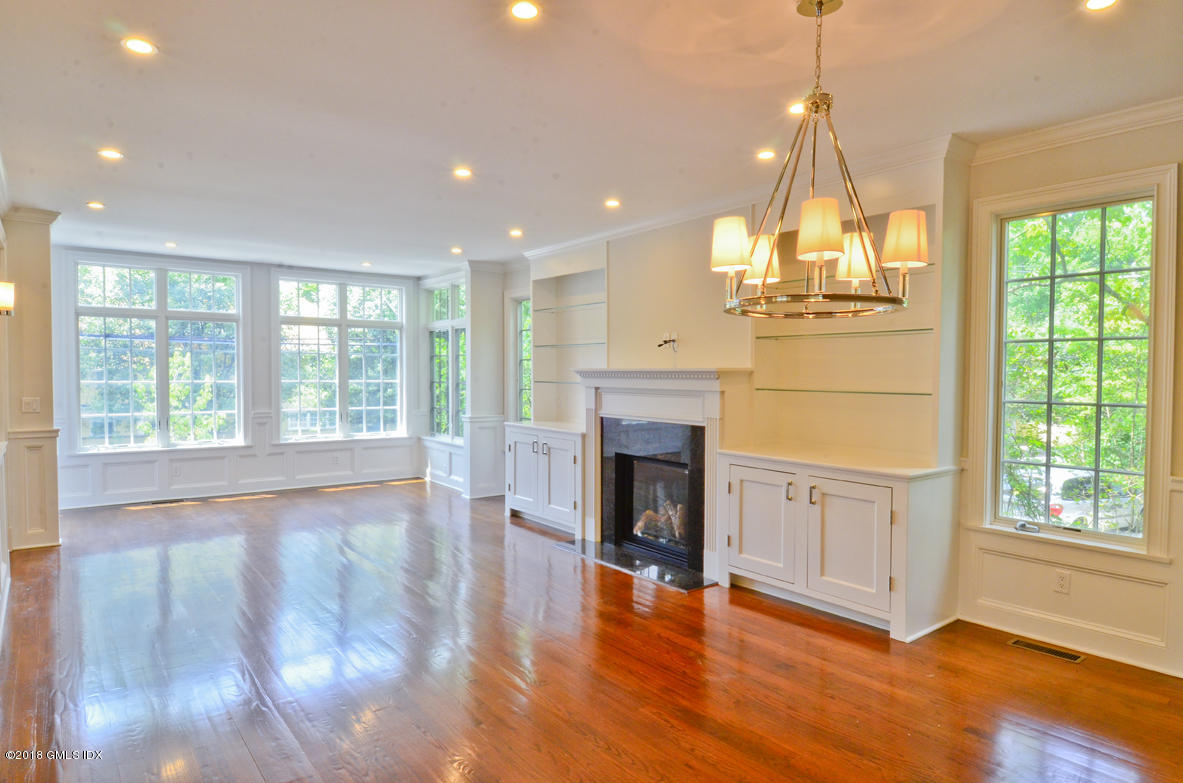 133 Lake Avenue
