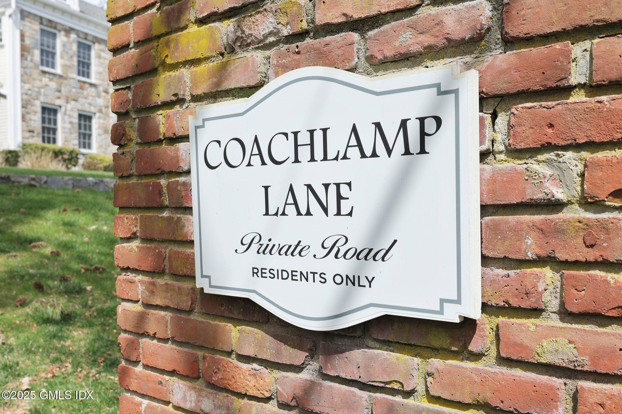 6 Coachlamp Lane
