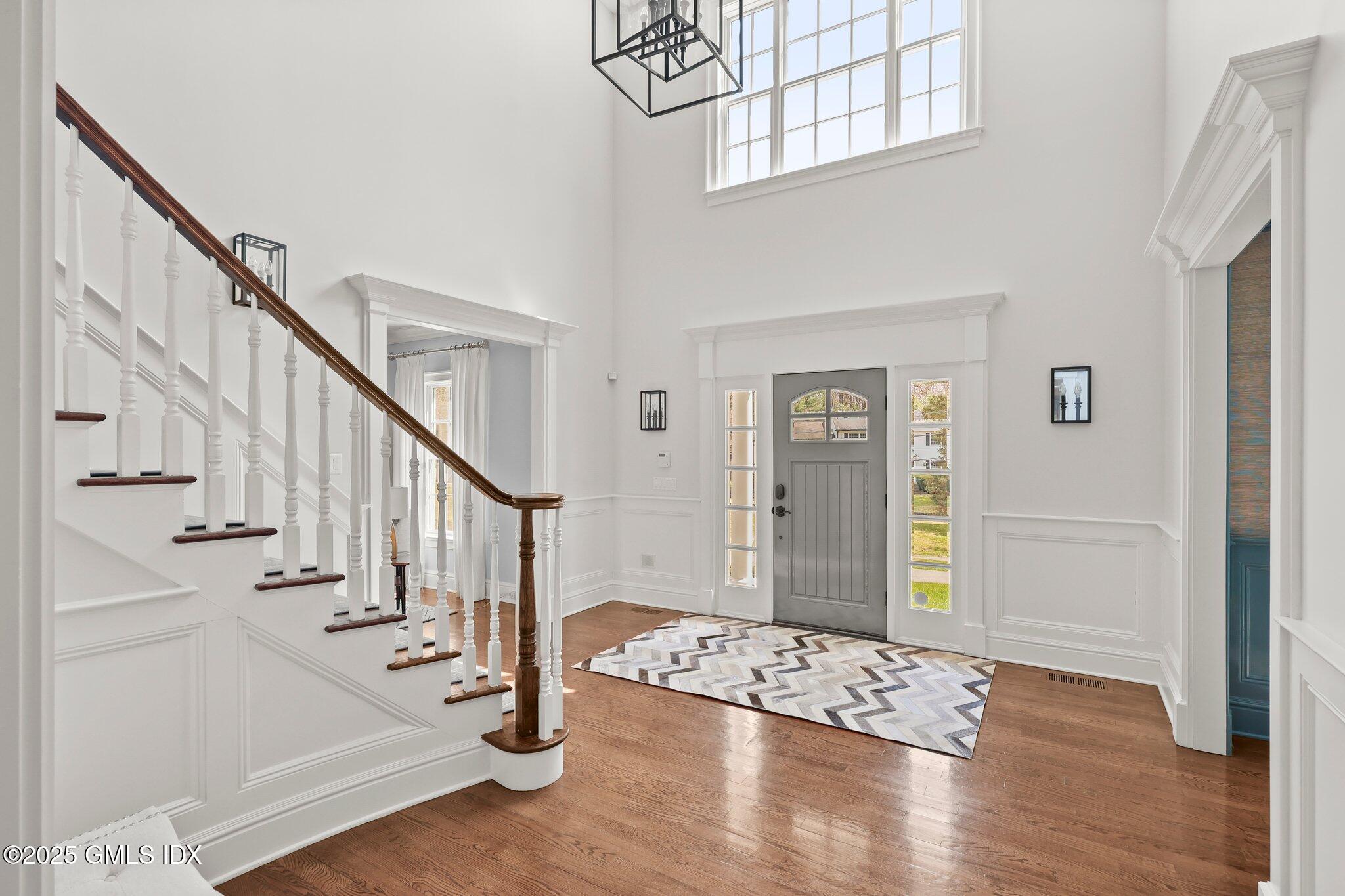6 Coachlamp Lane