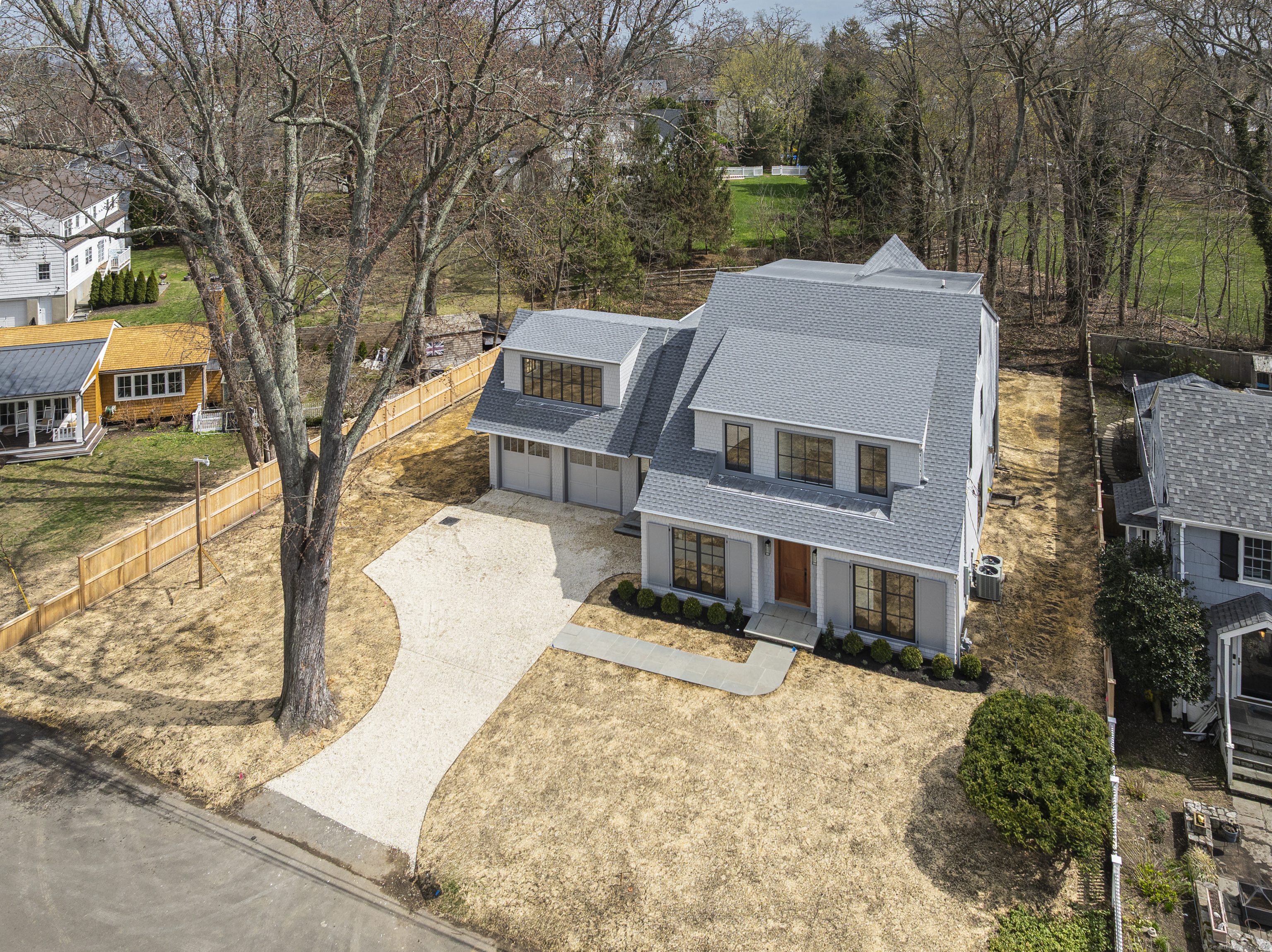 37 Lincoln Avenue