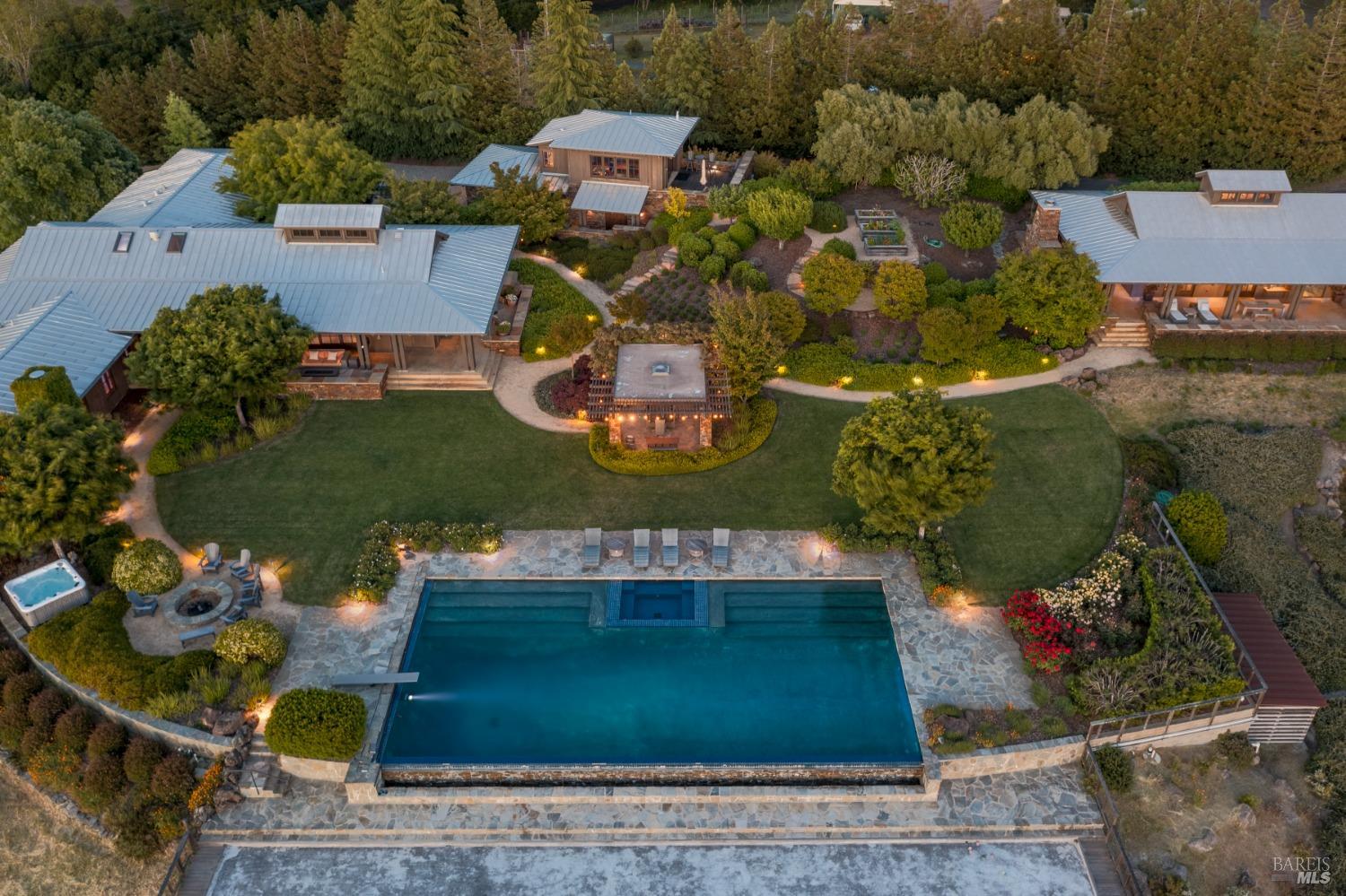 1165 Green Valley Rd
