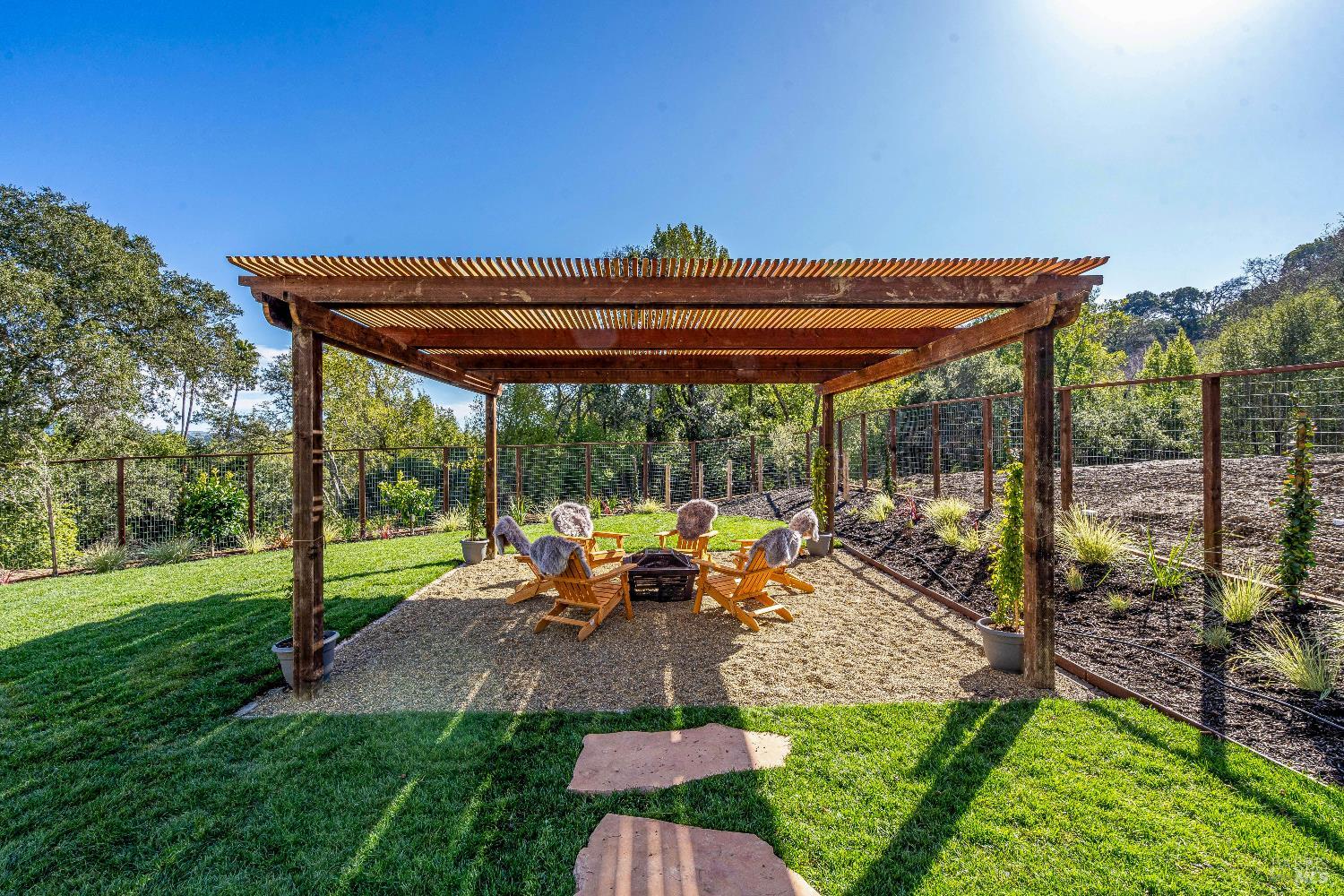 1207 Tall Grass Ct
