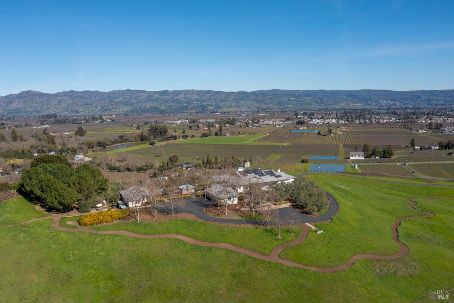 3075 Dry Creek Rd