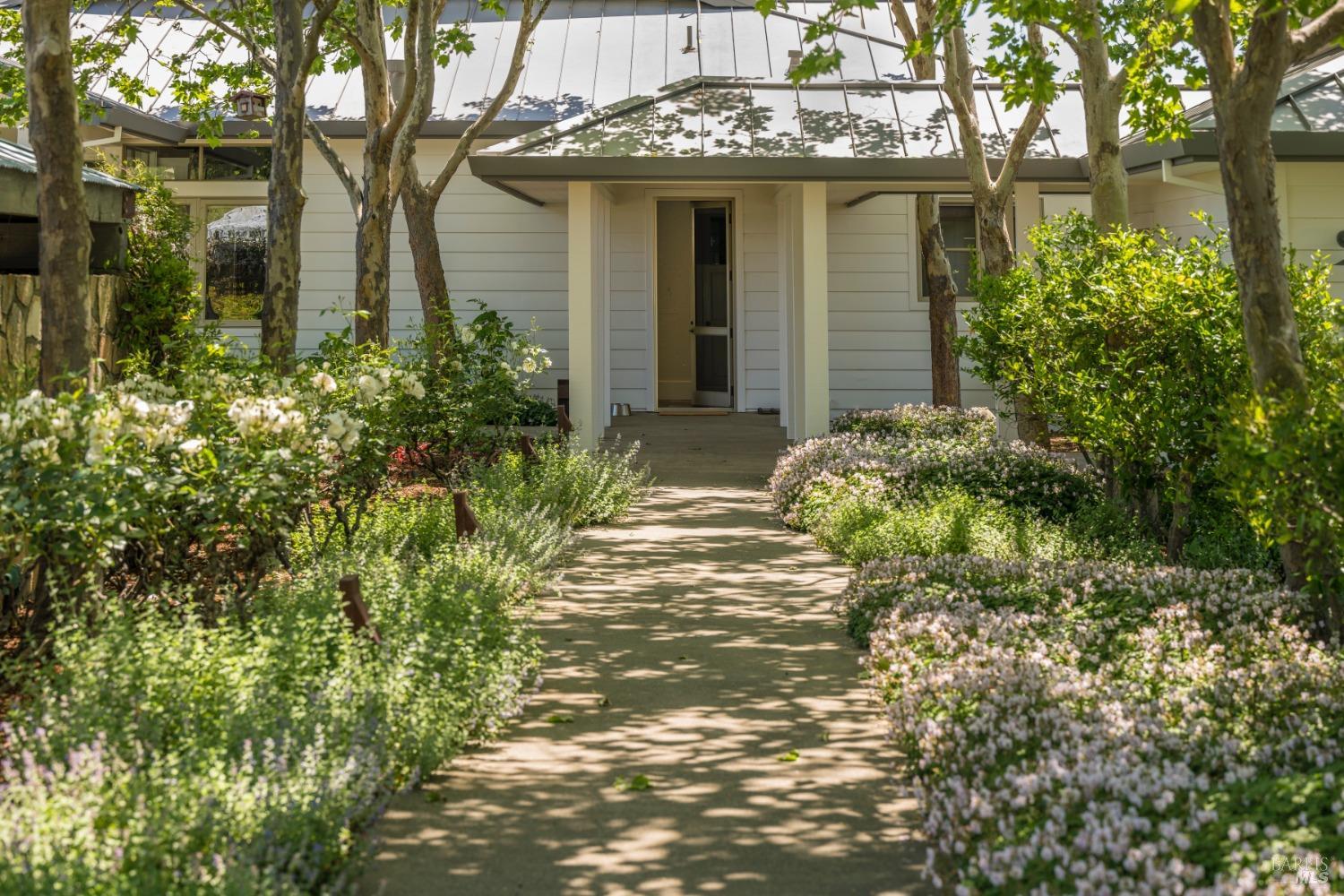 3075 Dry Creek Rd