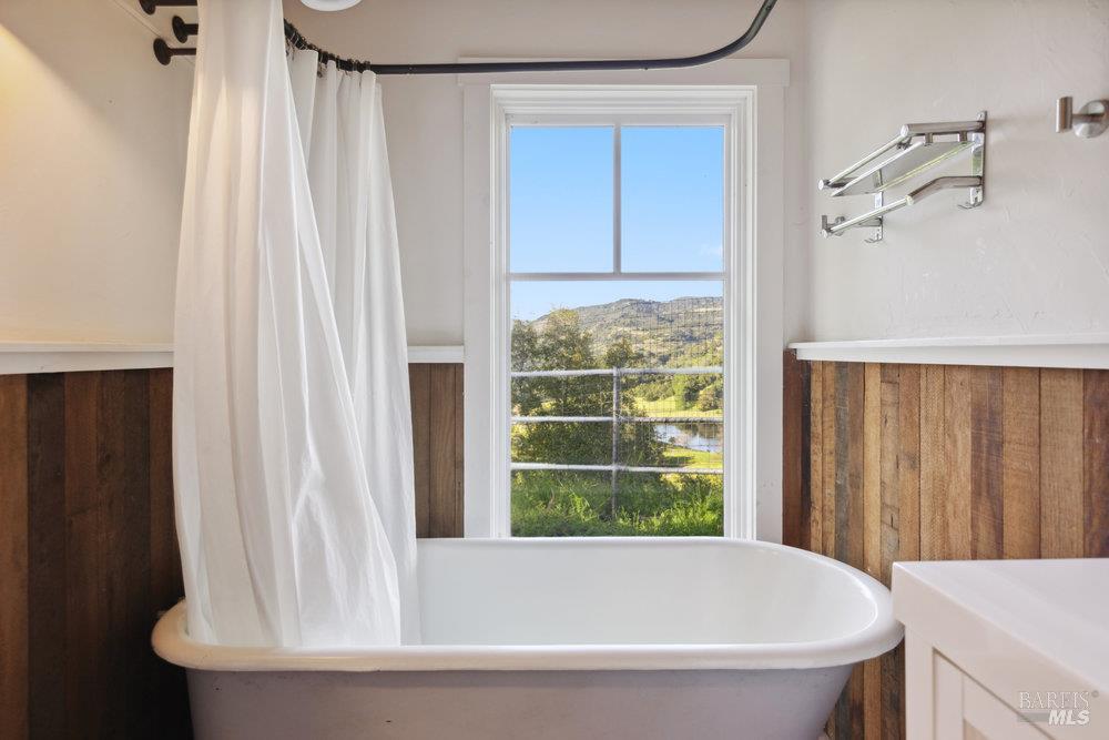 1180 Green Valley Road